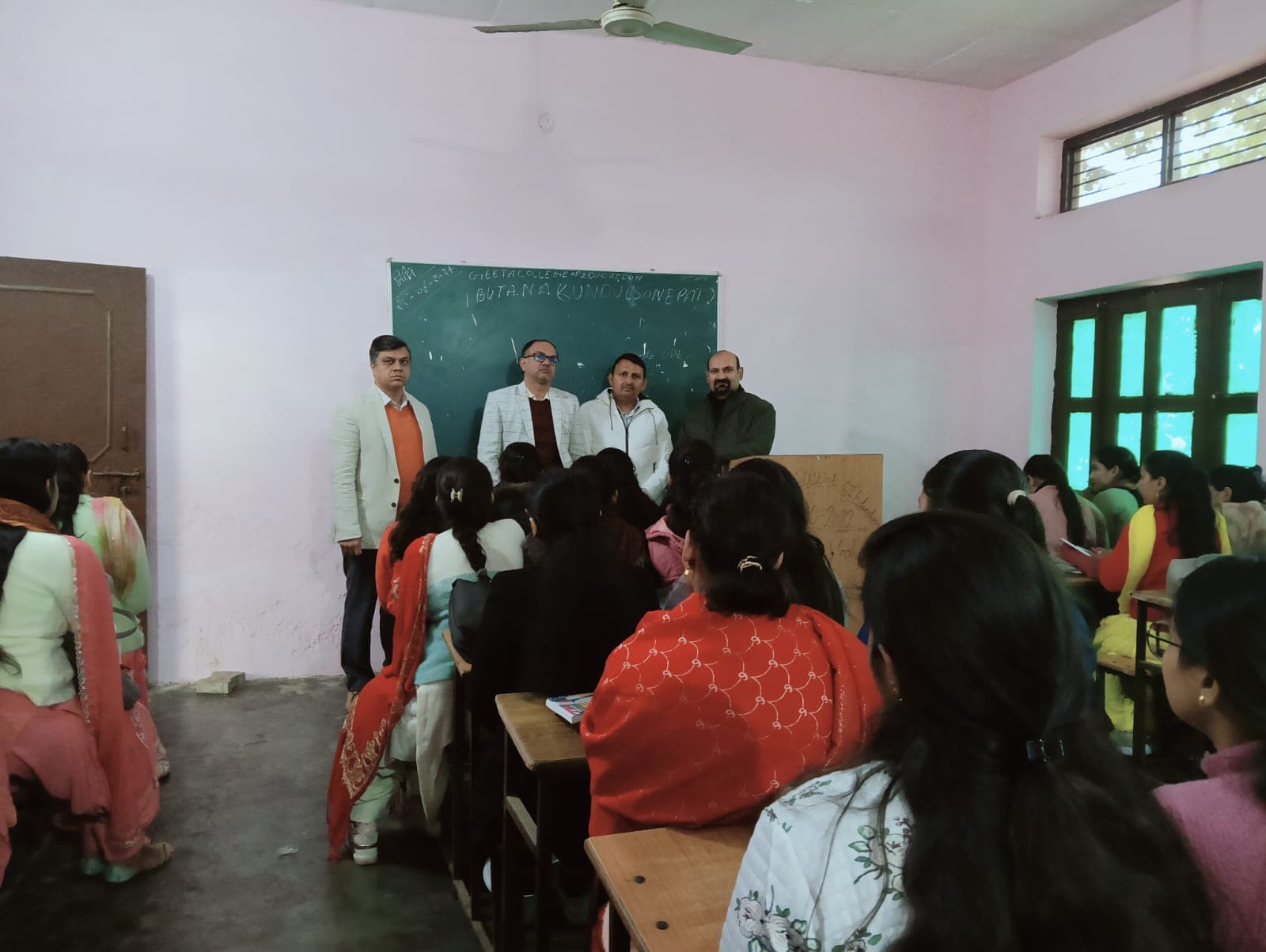 Campus life: addressing pupil-teachers in a classroom